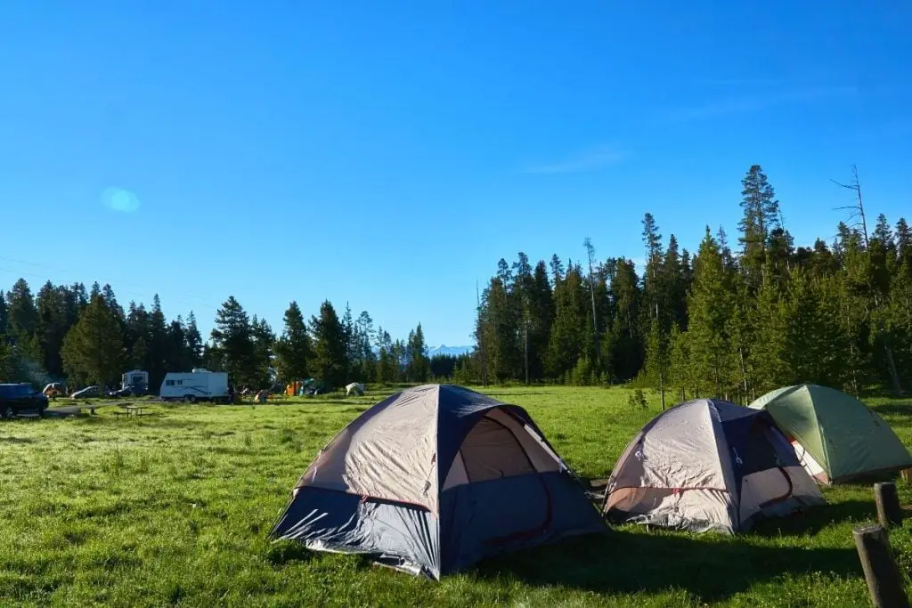 5 Top Tips For Camping Safely